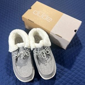 Hey Dude Britt US 10 EU Size 41. Charcoal & White Faux Fur. Gently Used. Unisex.